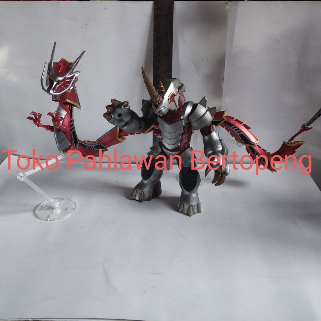 Kamen Rider Ryuki Mirror Monster Dragreder + Metalgelas [Bandai] - ( TAG : Gundam Figma Nendoroid Fr