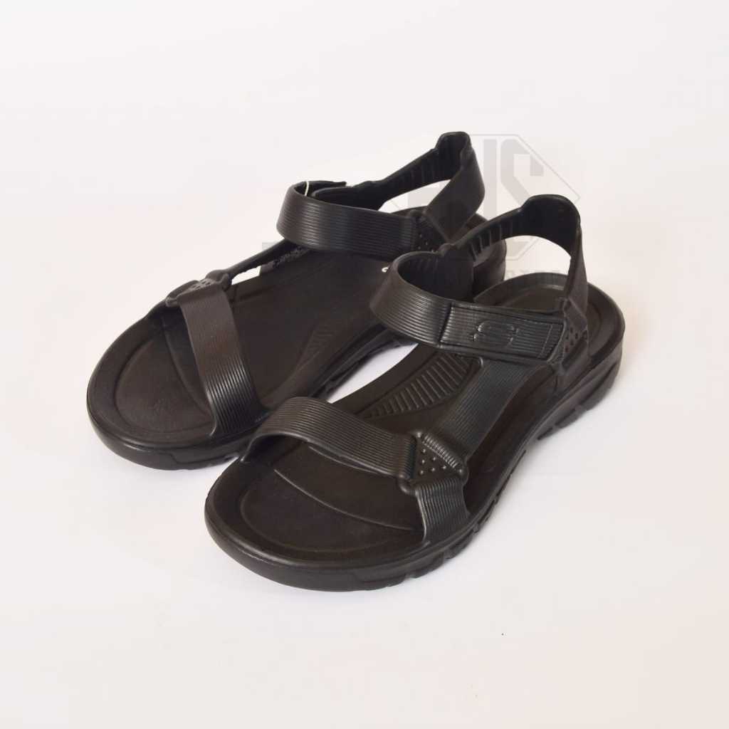 Sandal Gunung Cowok Terbaru Sandal Trekker On Pria Sandal Sandal Gunung Anti Slip Kekinian