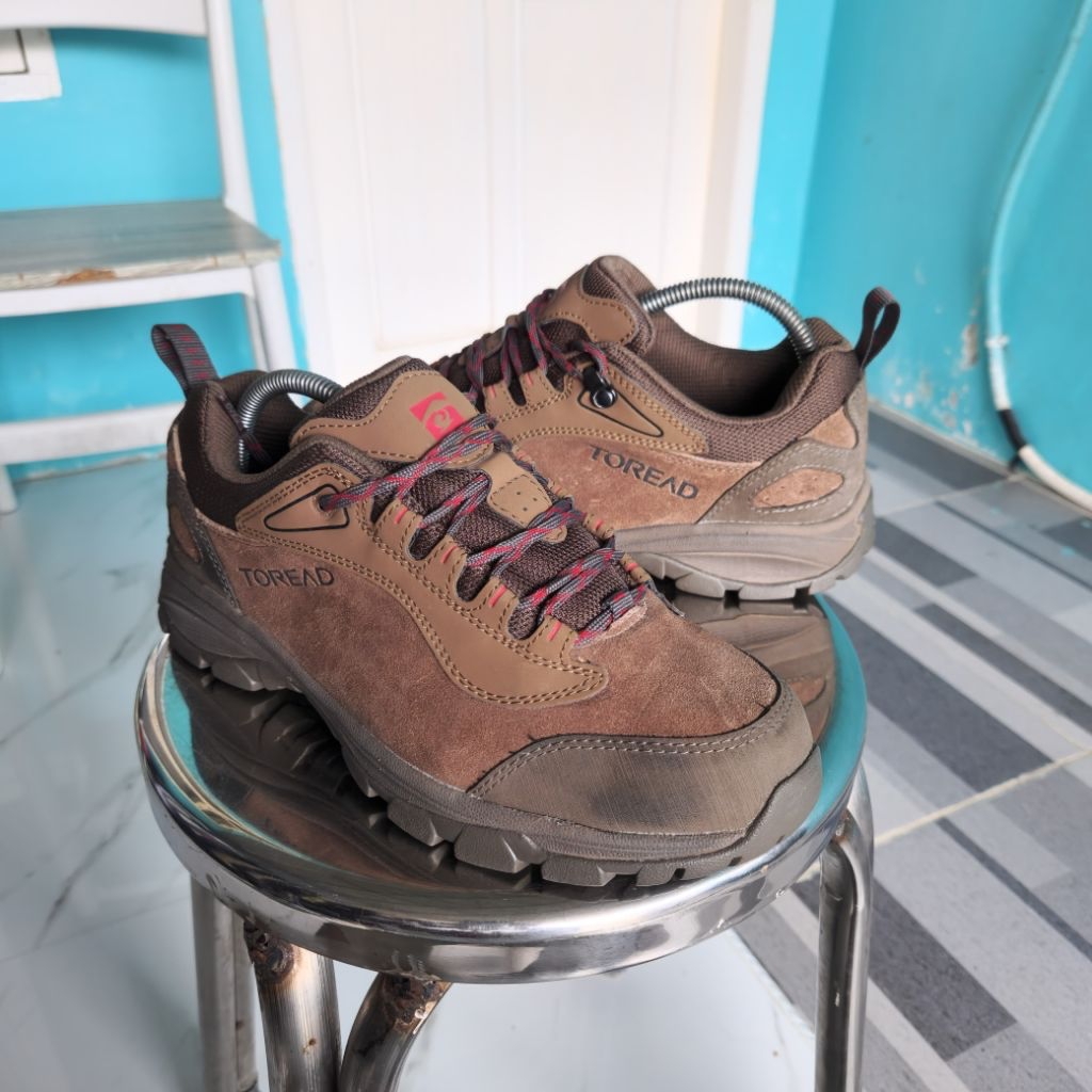 Sepatu Outdoor Toread Size 40,5 EUR