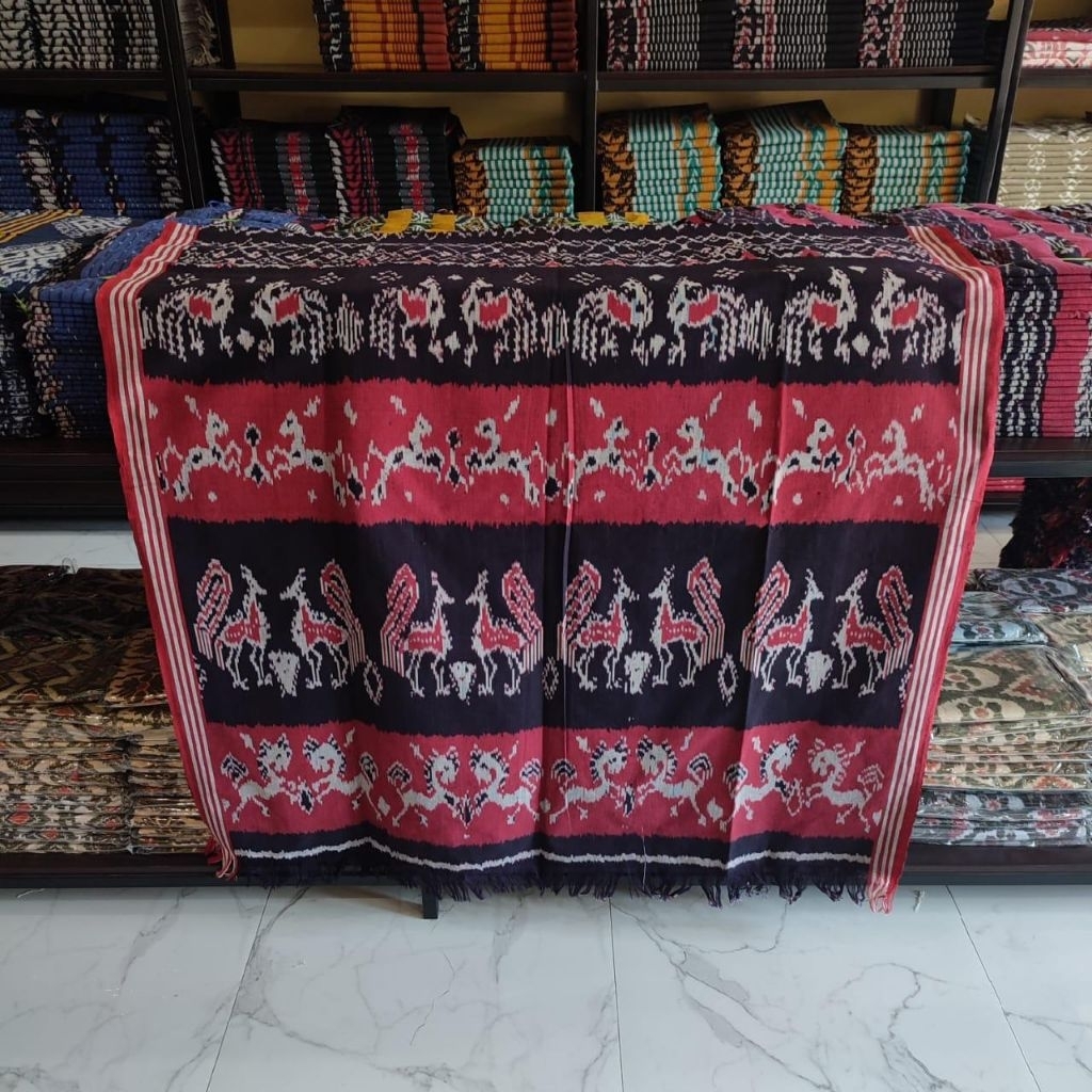 KAIN TENUN ETNIK NUSANTARA, KAIN TENUN BLANKET TRADISIONAL TROSO JEPARA MOTIF SUMBA, KAIN BATIK TENU
