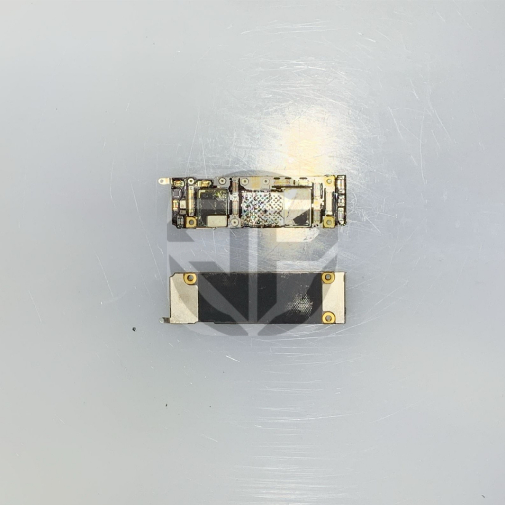 PRETELAN IPHONE BOARD NO NAND IPHONE 11