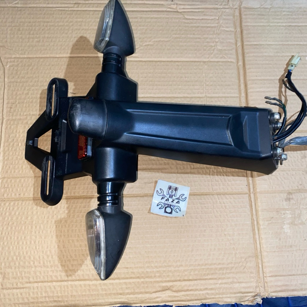Spakbor Belakang Yamaha R15 V 3 Original Bekas