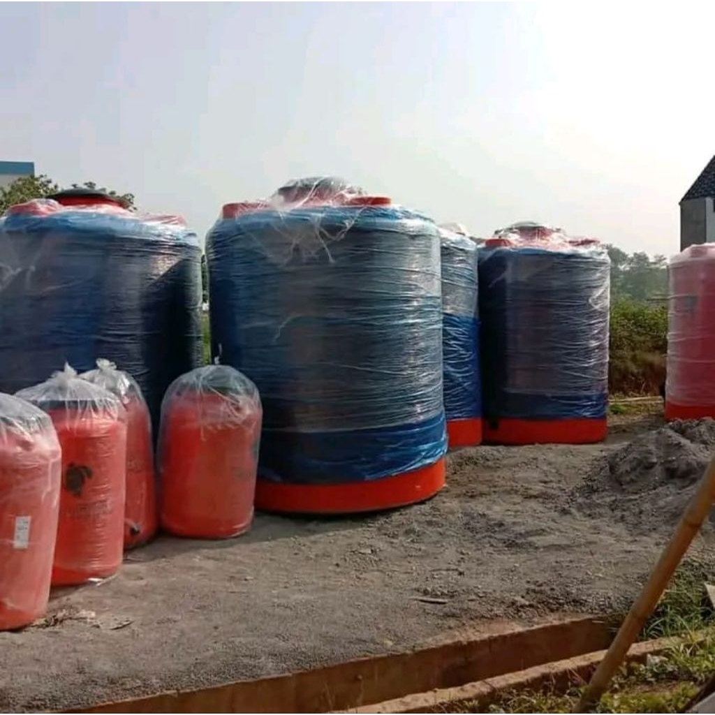 tangki air PENNYU BLAKE 5700L garansi 21 tahun