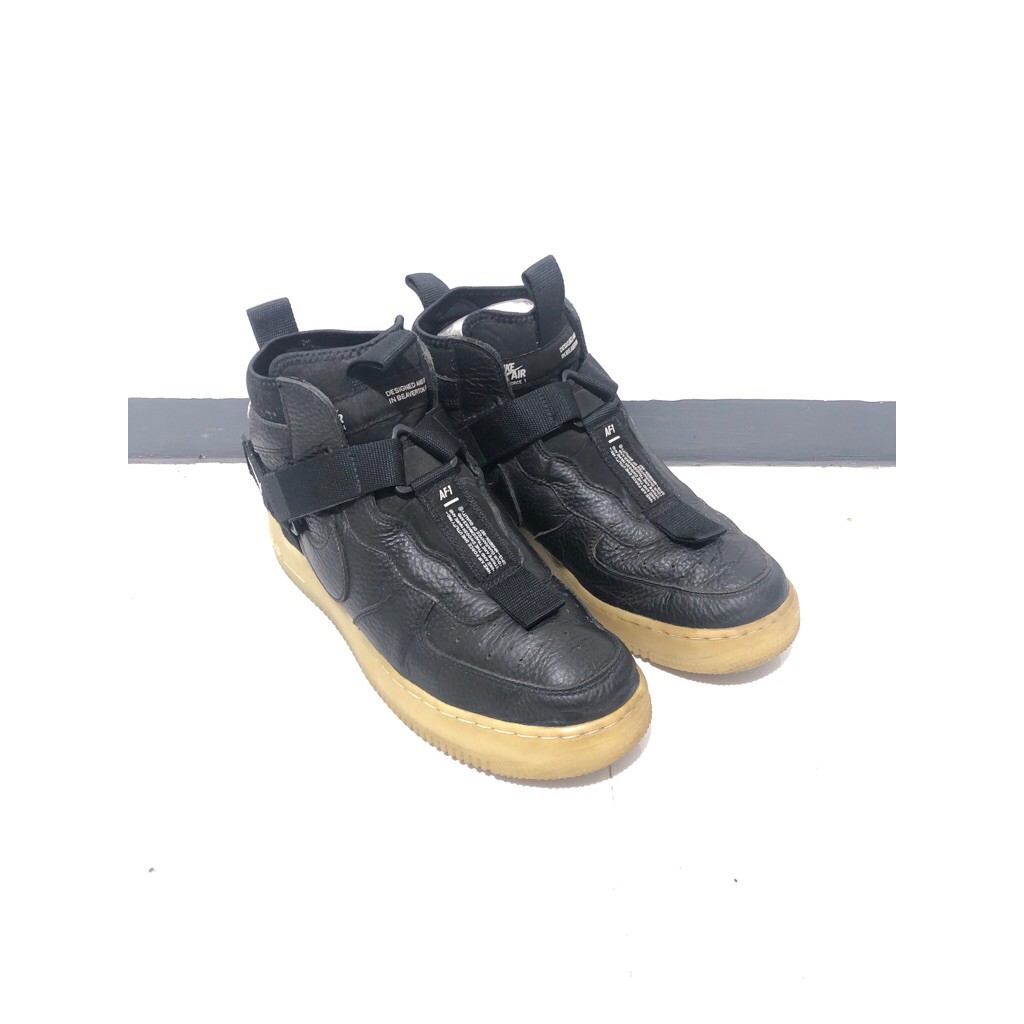 AF1 Mid Utility sz 43