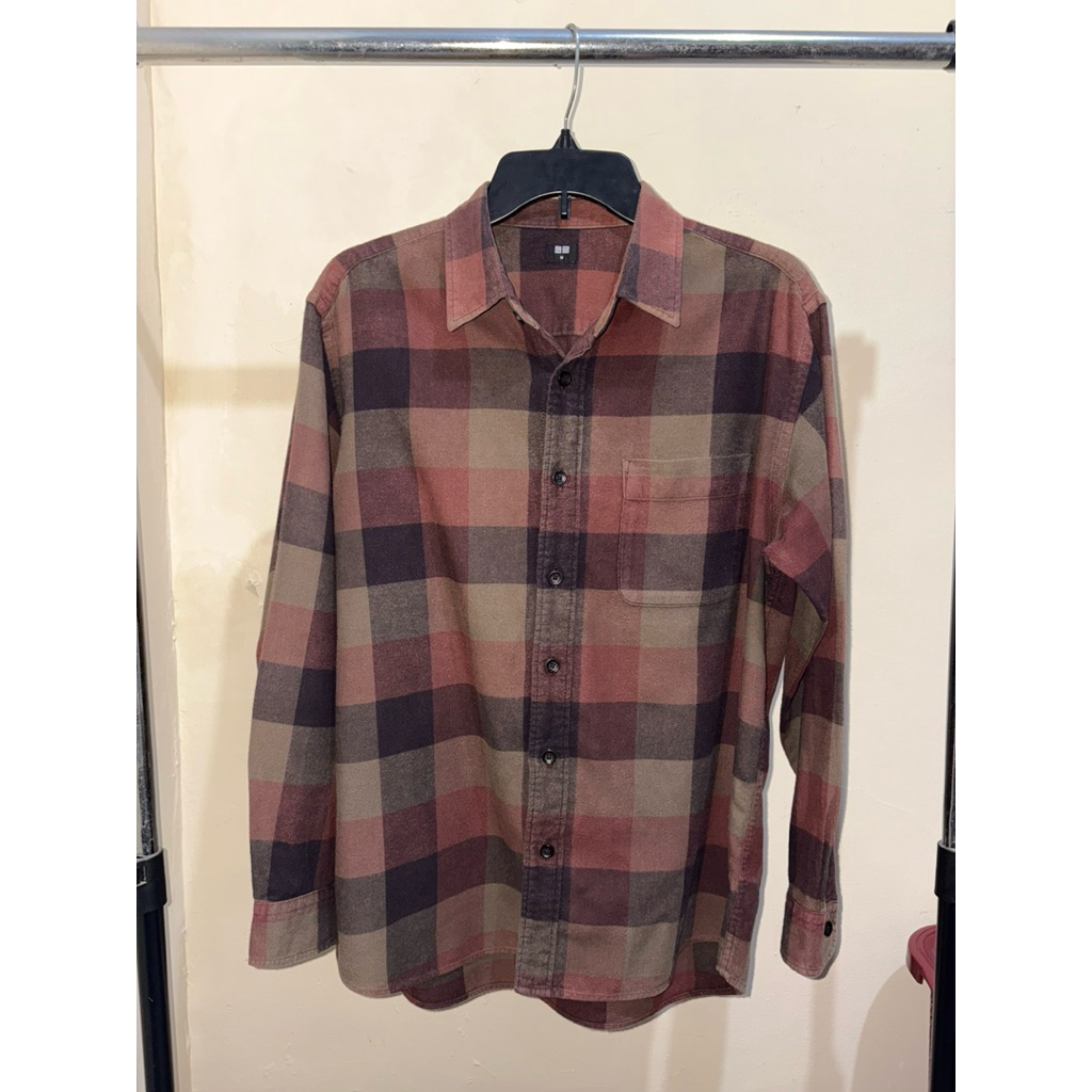 Kemeja Flanel Uniqlo Coklat (Preloved)