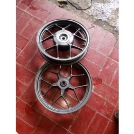 Velg honda vario 150 led original