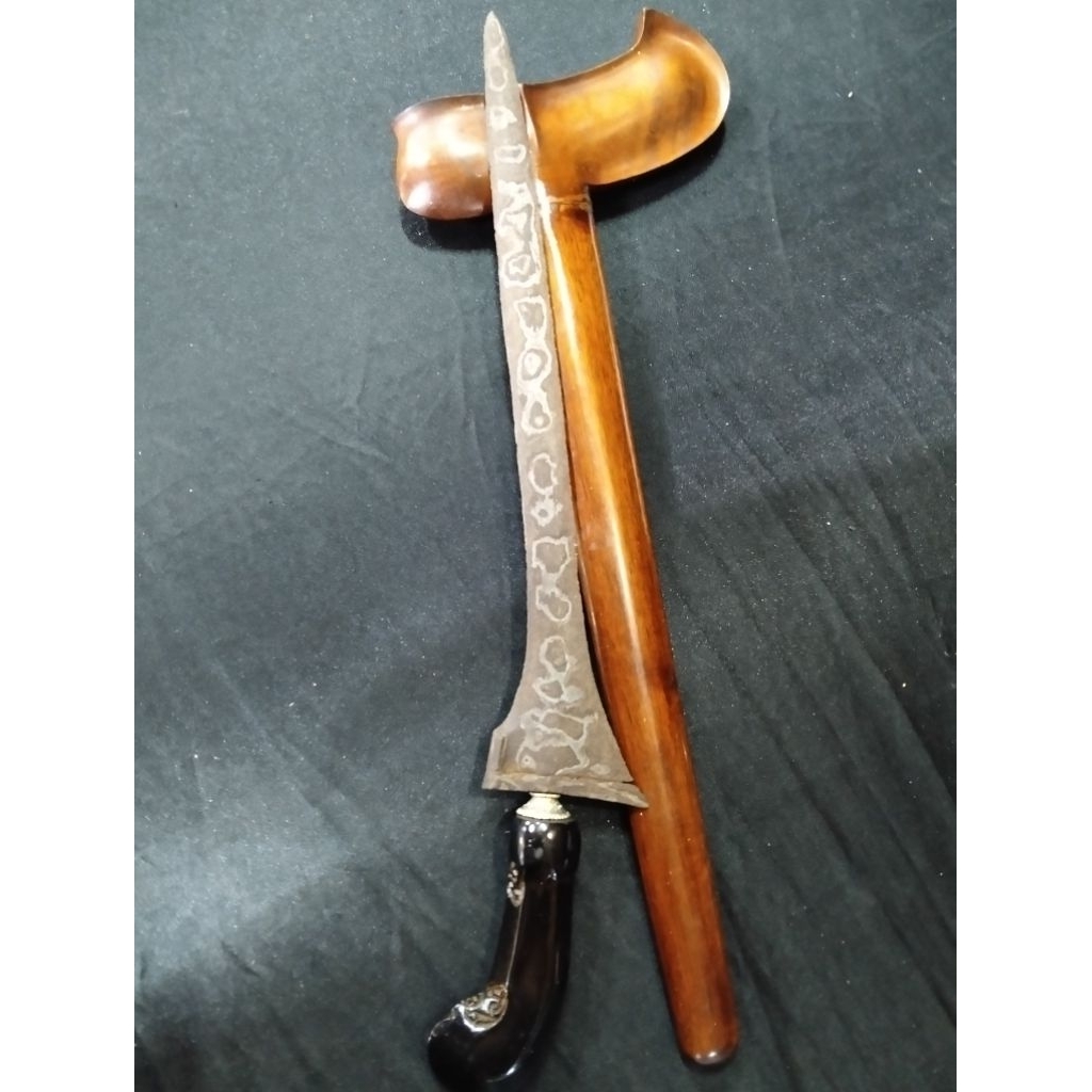 Keris Brojol Pamor Tunggaksemi Wahyu Tumurun