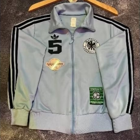 [WAJIB BACA DESKRIPSI] Tracktop adidas der kaiser