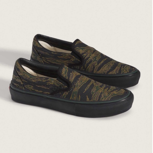 Vans Skate Slip On Bold Camo Tiger Original Resmi Store