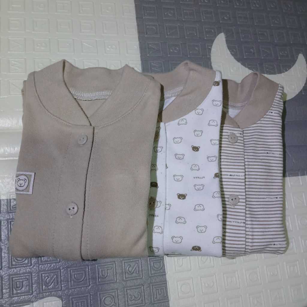 Preloved Sleepsuit Fluffy baby wear