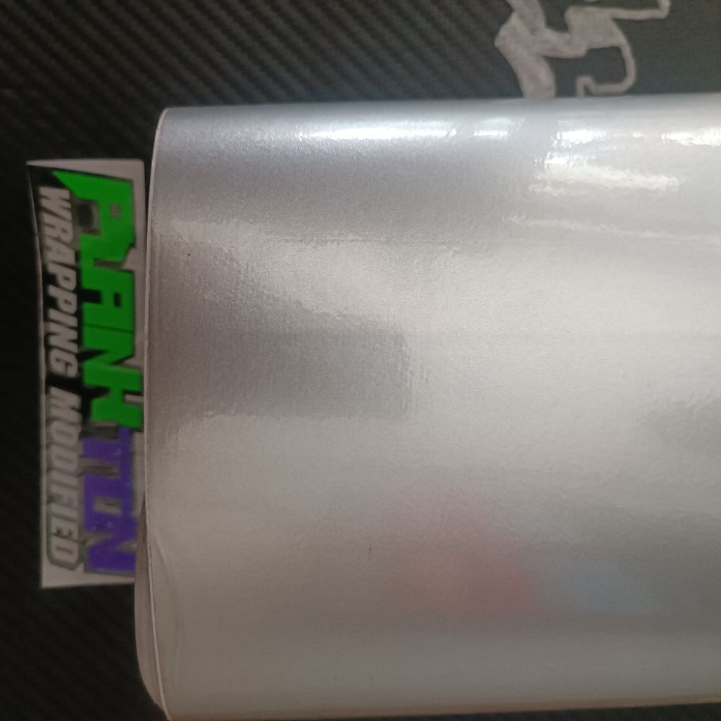 skotlet silver glossy