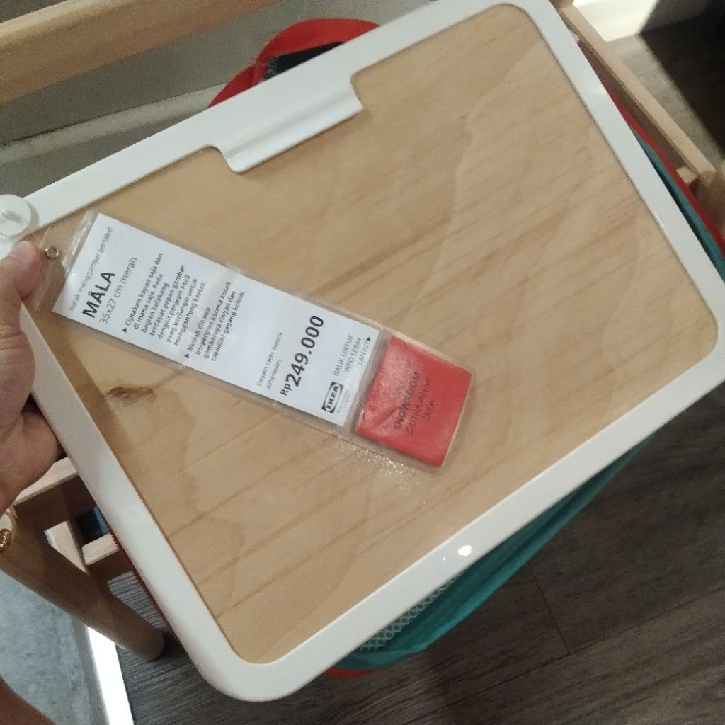 

Kotak menggambar potable dg penyimpanan 35x27cm