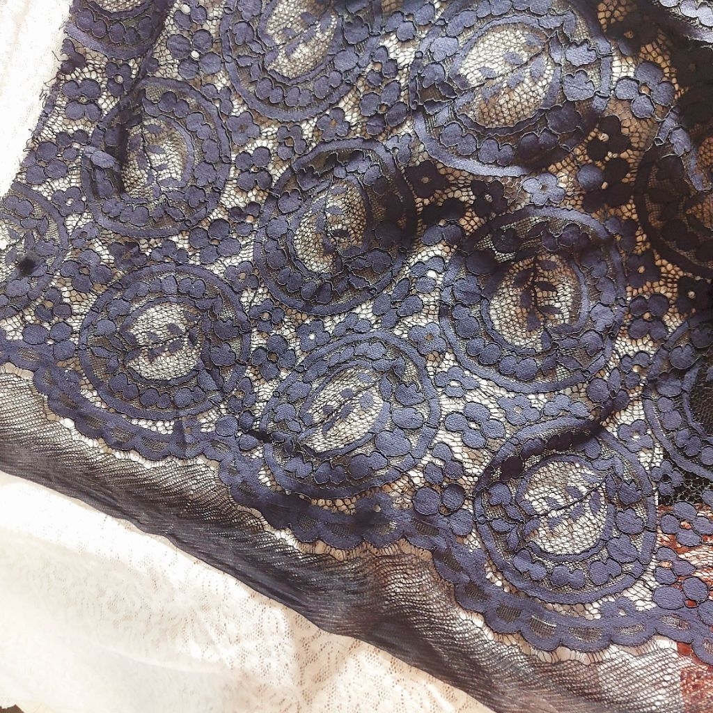 kain brokat katun premium - kain brokat kebaya - kain brokat bali - kain brokat luxury ( navy blue)c