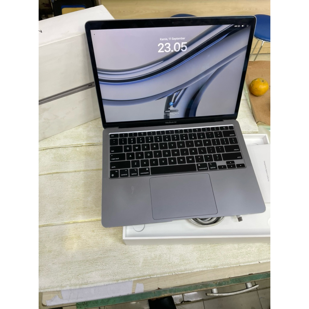 (IBOX) Macbook air M1 13" 8/512gb bekas second fulset original murah