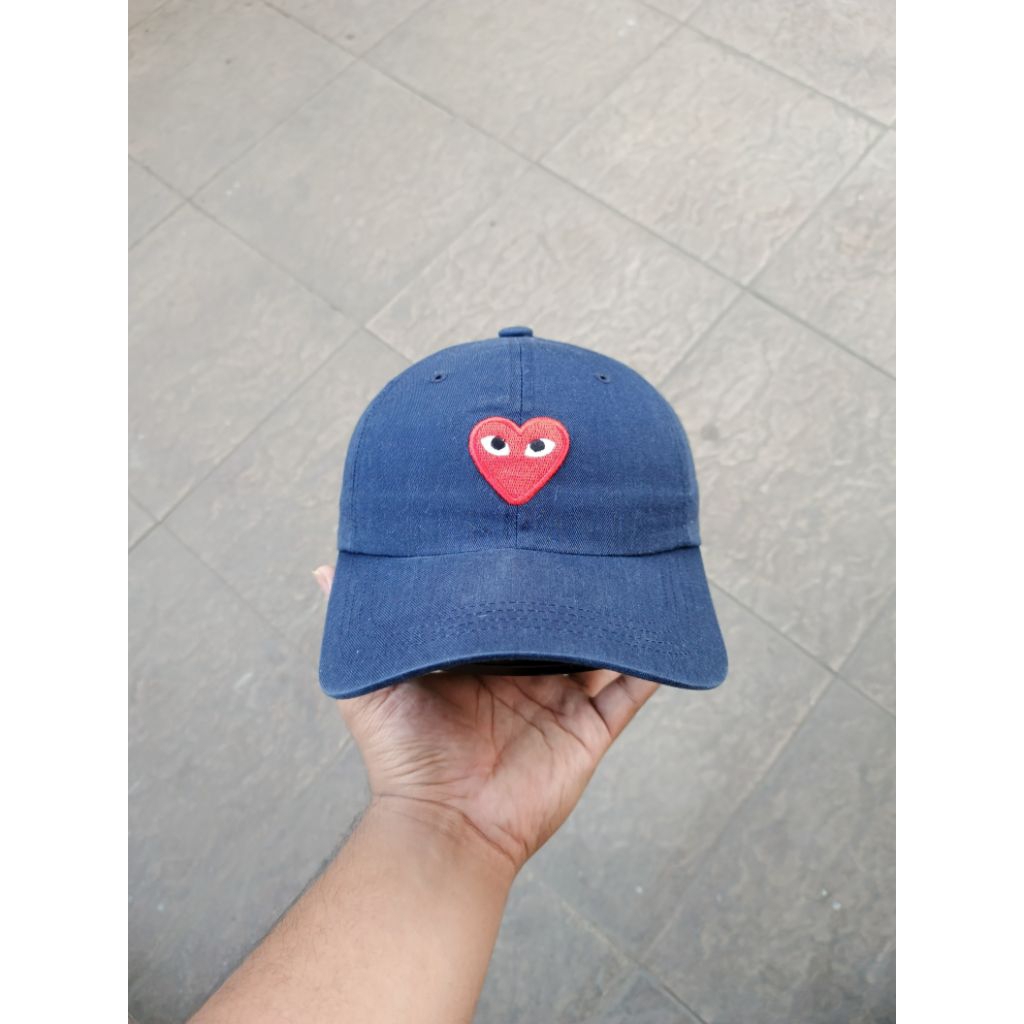 Topi Comme des Garcons (CDG) Play Baseball Cap