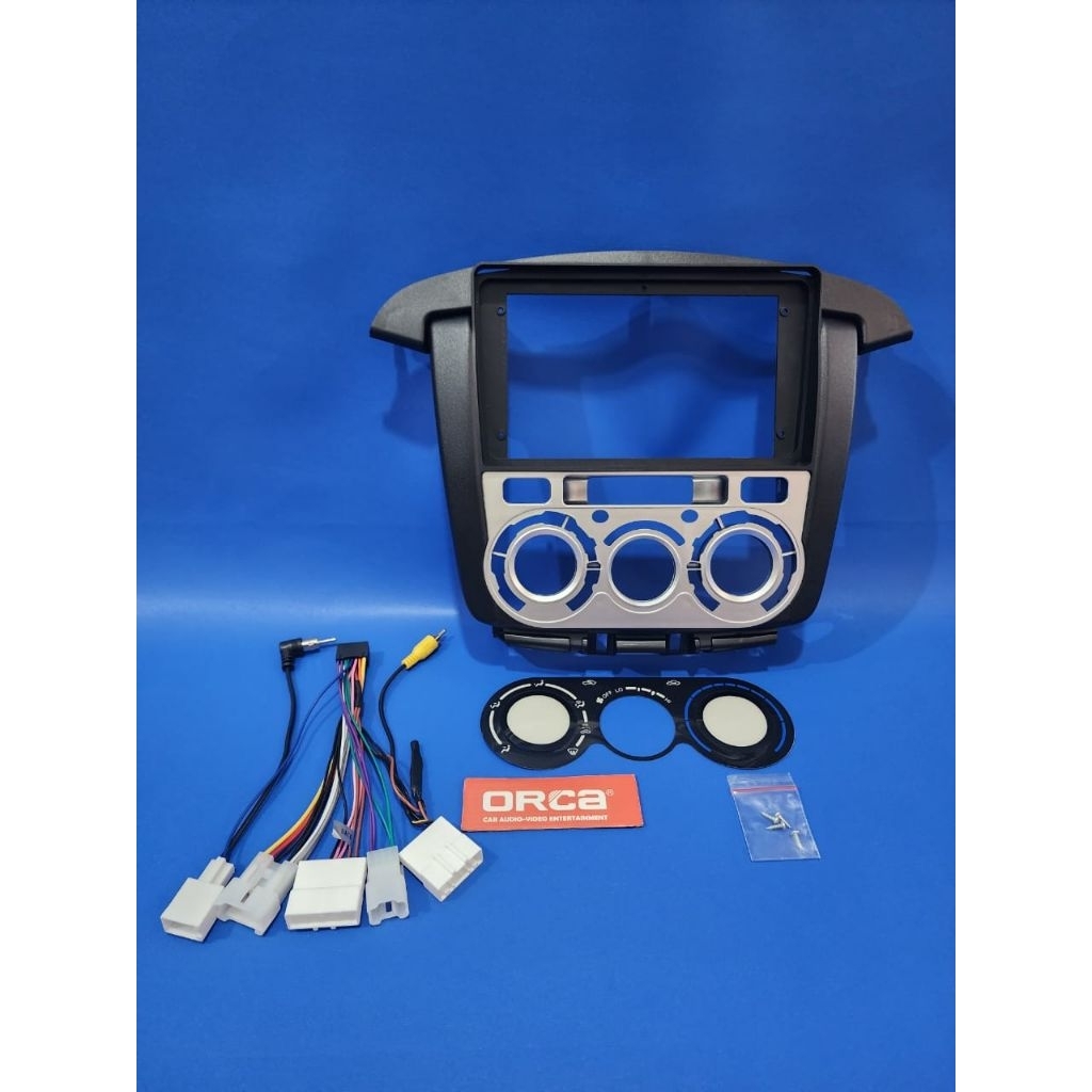 frame head unit android 9 inch mobil toyota innova G 2012-2015