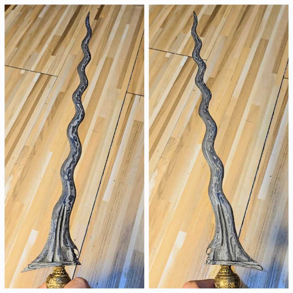 Keris Sengkelat Luk 13  - Est. era Madiun Sepuh, Kode252