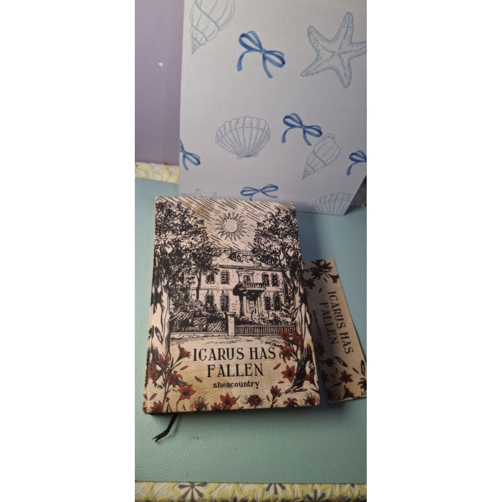 {Preloved} Icarus Has Fallen