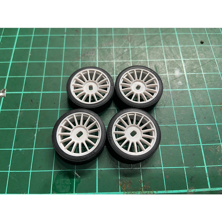 Velg Wheel Ban Kyosho Mini Z AWD Atomic Mini Q Wltoys K989 K969 Mini RC Onroad Touring