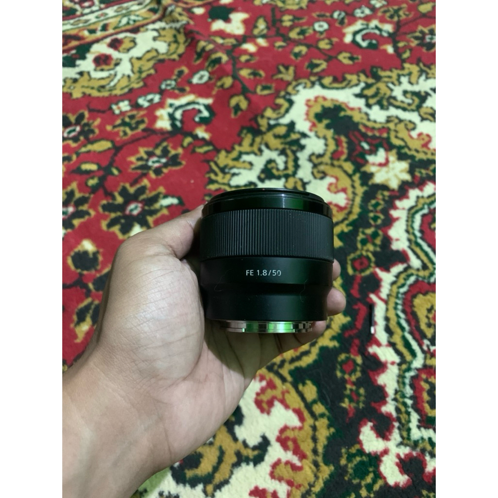 lensa sony FE 50mm f1.8 kondisi second