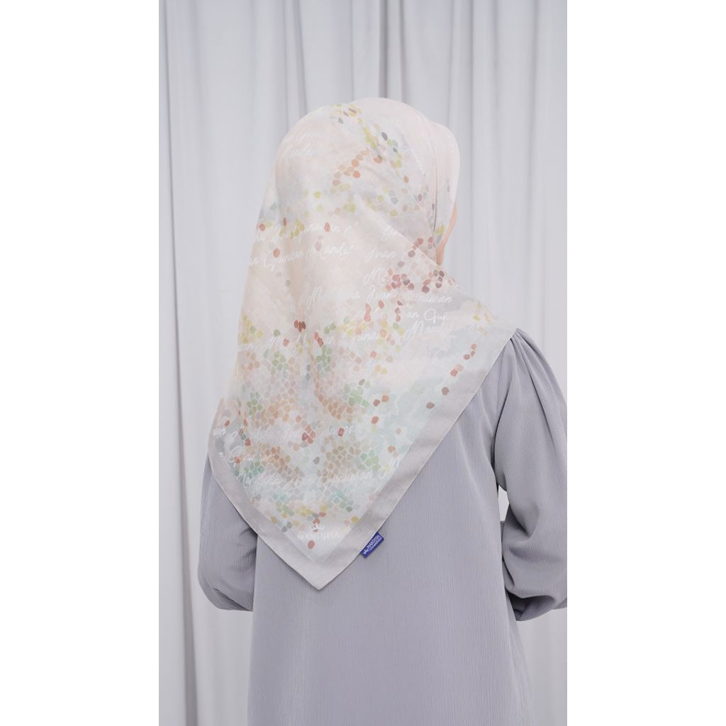 Mandjha Hijab lumina Ivan Gunawan segi empat jilbab