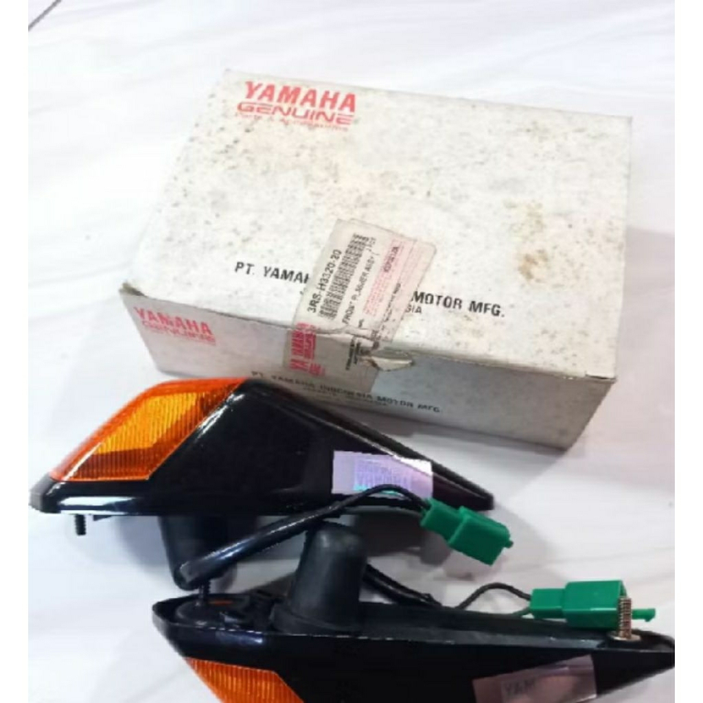 LAMPU sein depan lampu sein Assy  RZR original