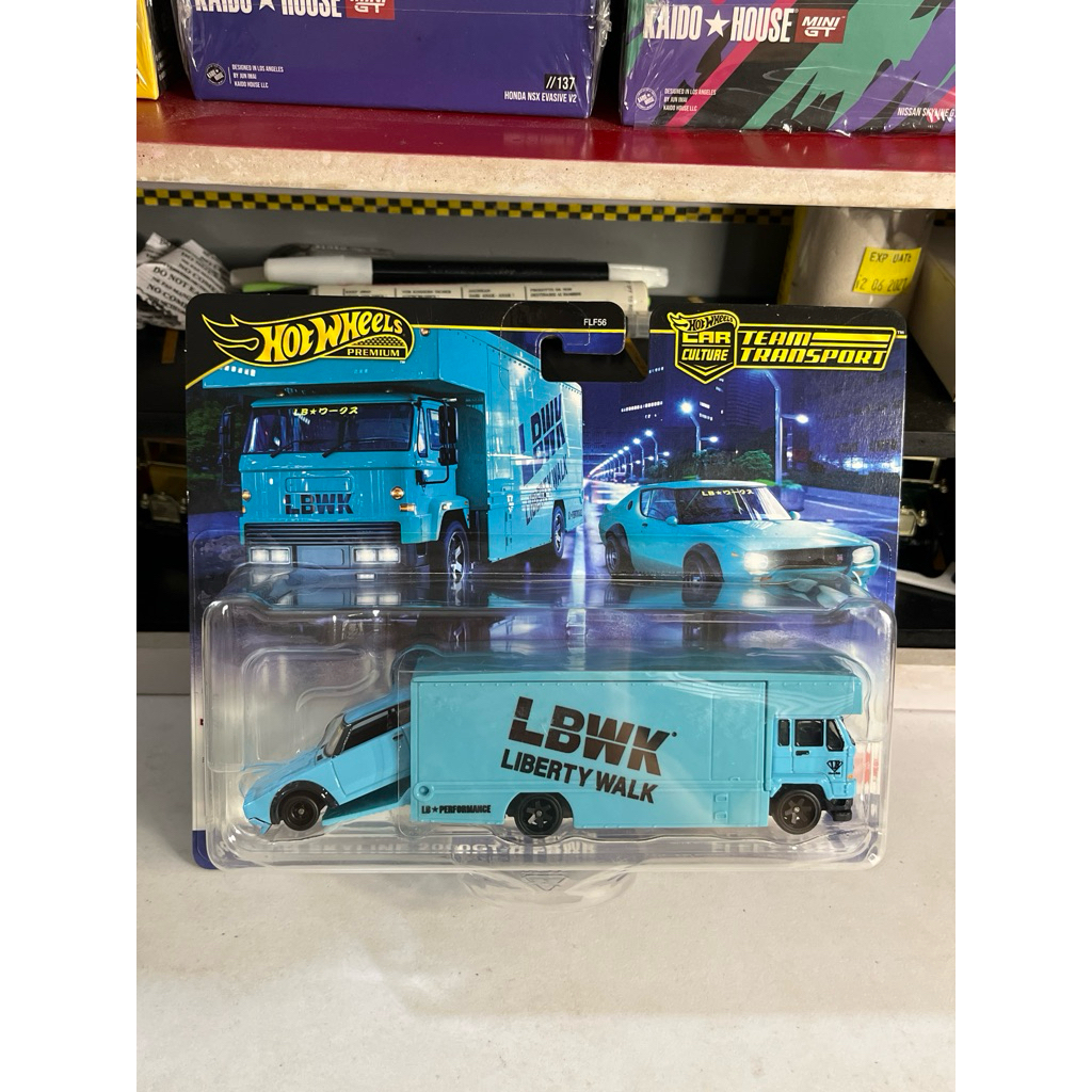 Hot Wheels Team Transport Nissan Skyline 2000GT LBWK & Fleet Flyer