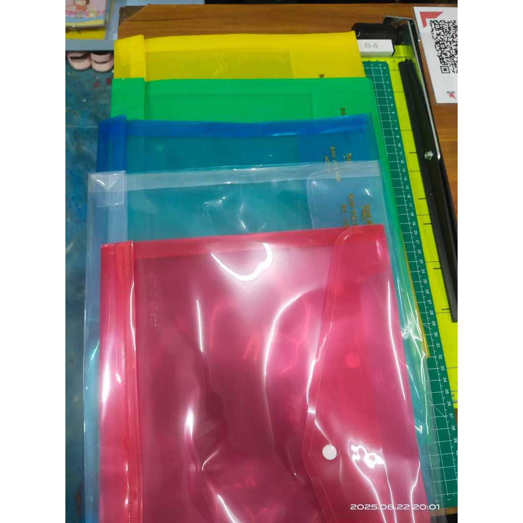 Map Kancing Plastik Folio F4 / Map Kancing / Map Plastik