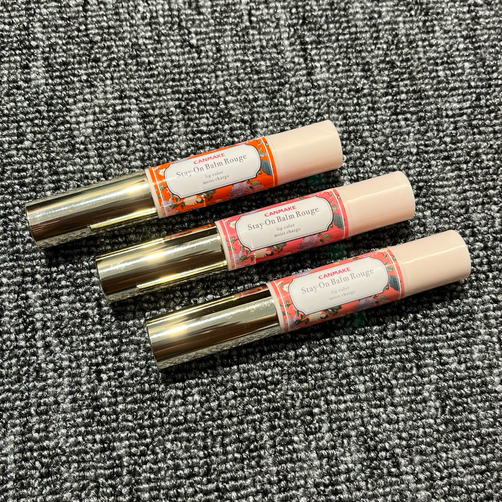 CANMAKE Stay On Balm Rouge – Lip Balm Sekaligus Lipstik, Warna Tahan Lama, Melembapkan & Bibir Tetap