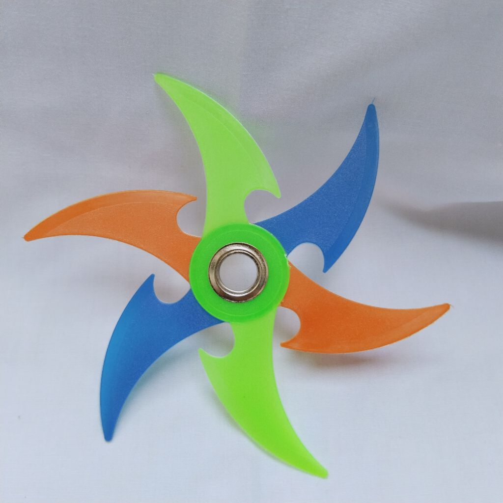 suriken Naruto, senjata mainan Naruto