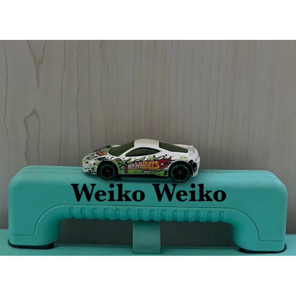 hotwheels loose ferrari 458 italia white