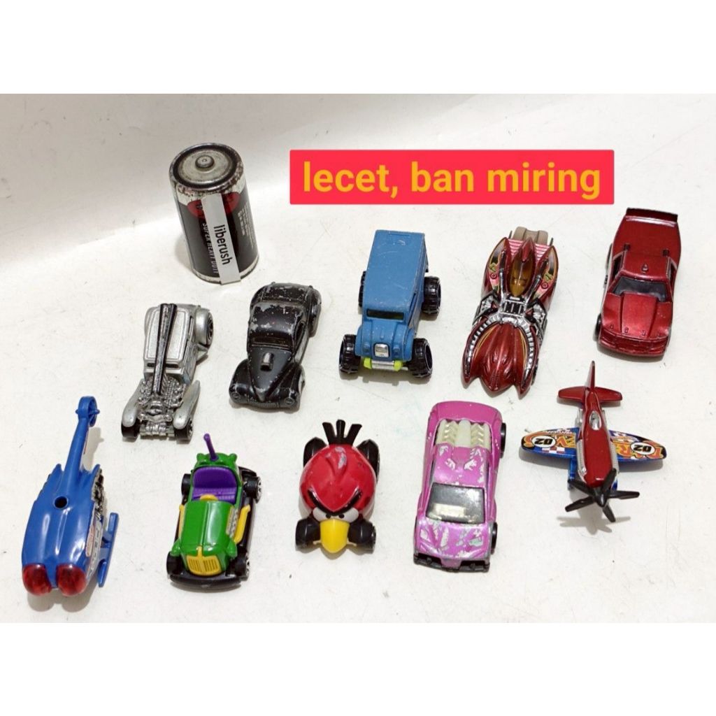 Set junk diecast hotwheels silver straight pipes , 41 willys , dairy delivery , arachnorod , circle 