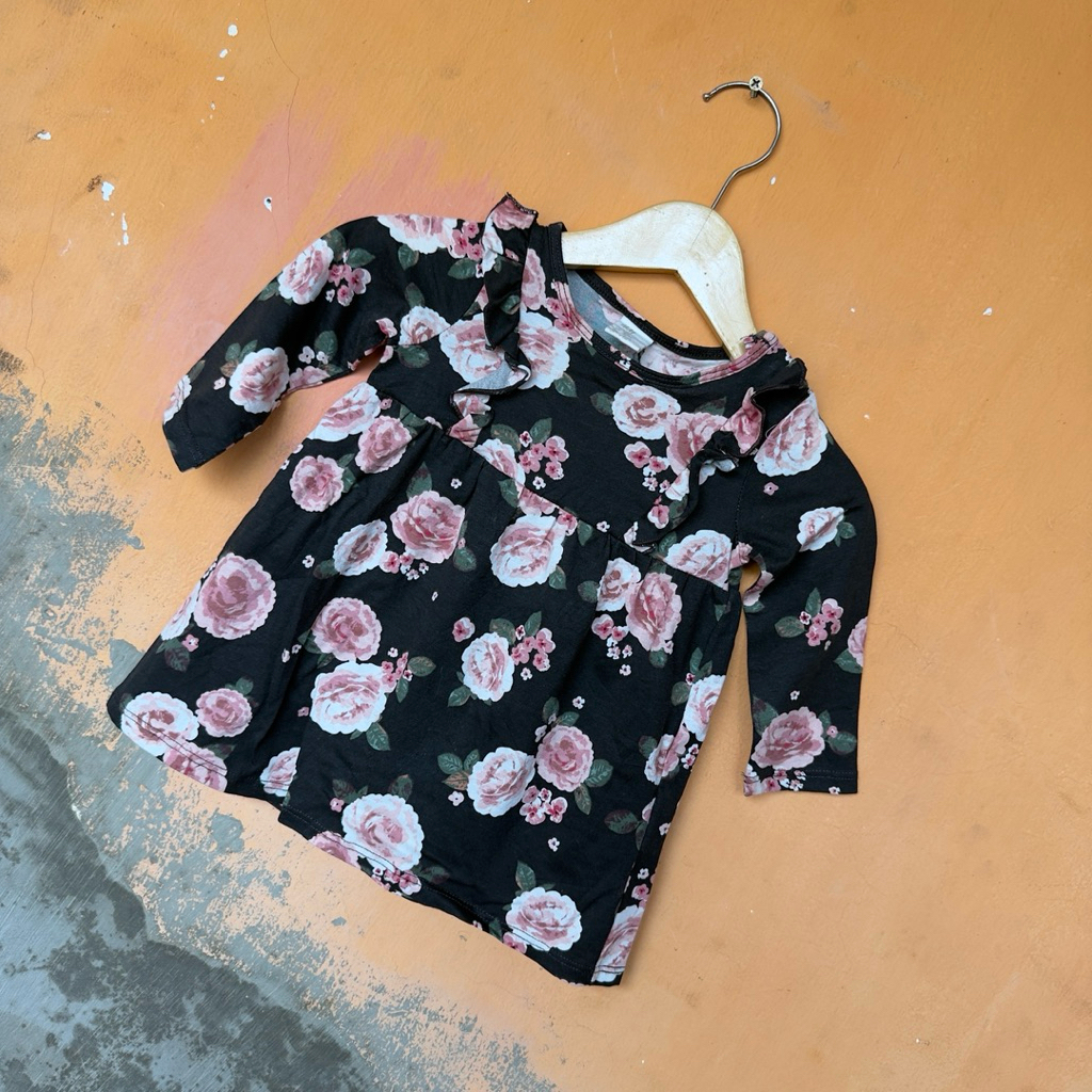 preloved dress anak bayi hnm 4-6 bulan
