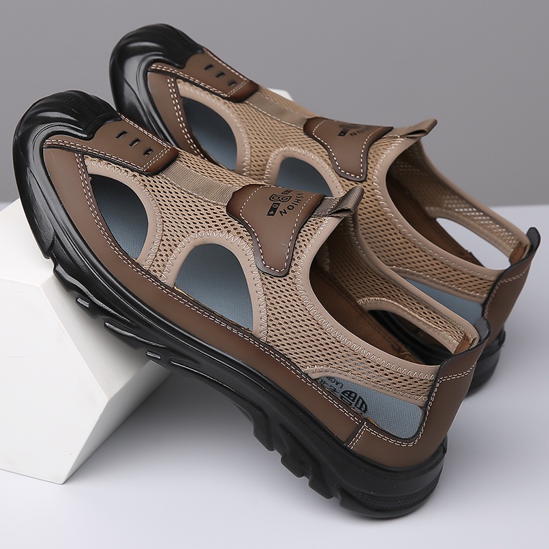 Sepatu Mendaki Pria Sandal Anti Slip Sepatu Gunung Mendaki Outdoor Sepatu Sungai Sepatu Casual Berlu