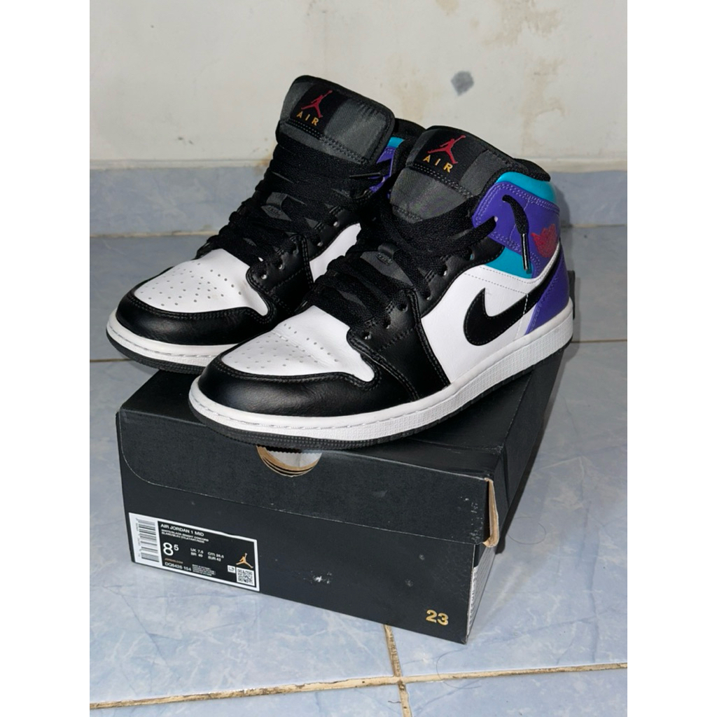 Second Like New Nike Air Jordan 1 Mid 100% Original