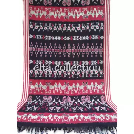 Kain tenun ikat etnik motive sumba