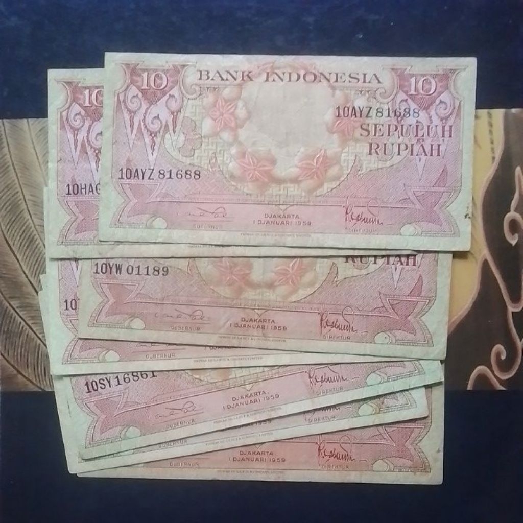 UANG KUNO 10 RUPIAH SERI BUNGA TAHUN 1959 BEKAS PAKAI