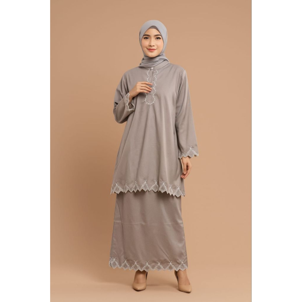 Qiarinn Stelan Rok Kurung Melayu Bordir Simple mewah Bahan katun Toyobo