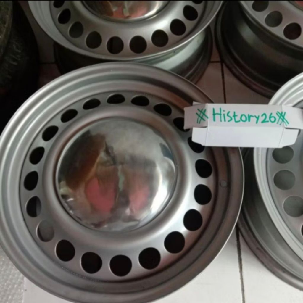 DOP ALUMUNIUM 22CM VELG KALENG MERCY R15 R16 PCD 5X112 PLUS DUDUKAN PNP - DOP MOON VELG KALENG MERCY