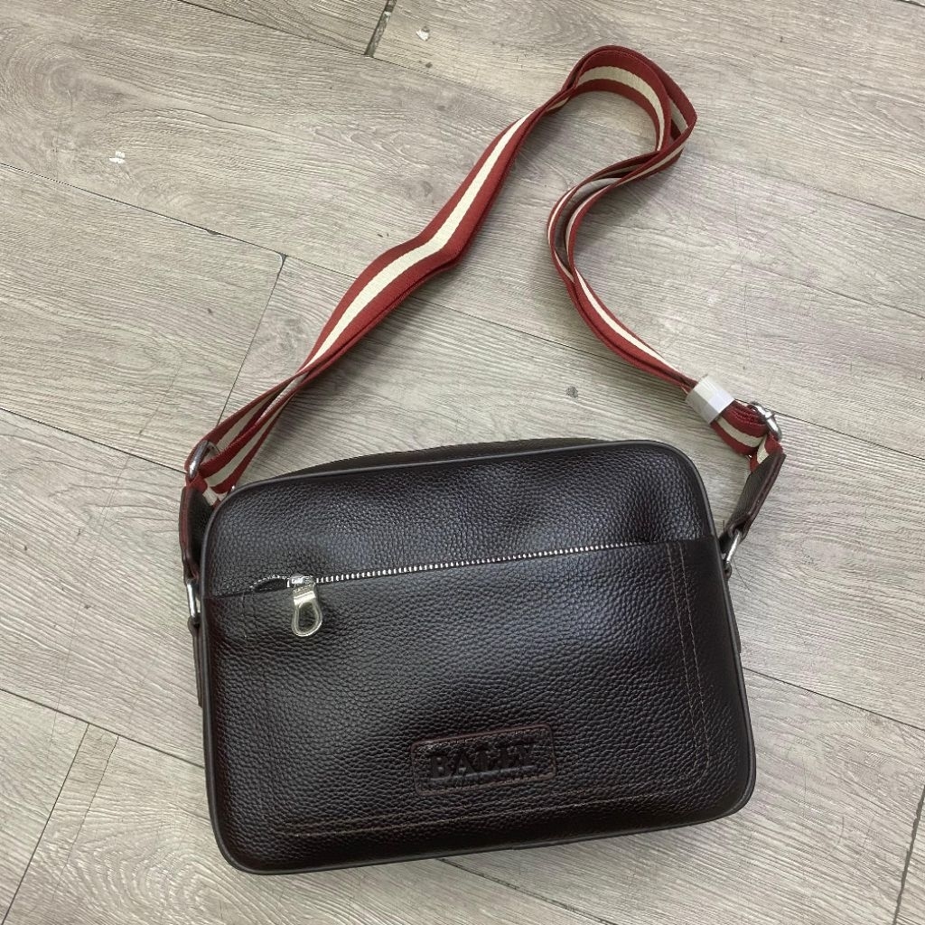 Tas Selempang Pria Bally Look – Sling Bag Kulit Premium Besar Size 28x21x8cm
