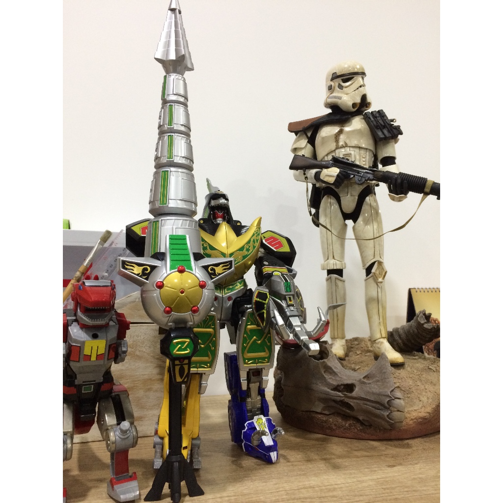 SOC LEGACY Megazord and Dragonzord BANDAI