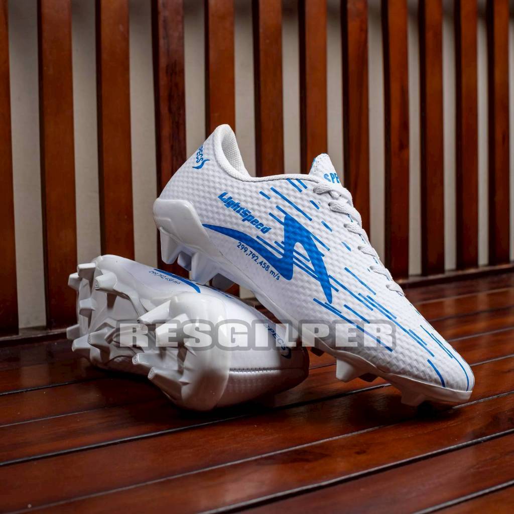 Sepatu Sepak Bola Specs Lightspeed Reborn / Sepatu Bola Specs Lightspeed
