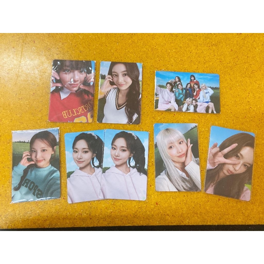 Photocard Twice Richeese Jeongyeon Jihyo Tzuyu Nayeon Momo Sana Mina