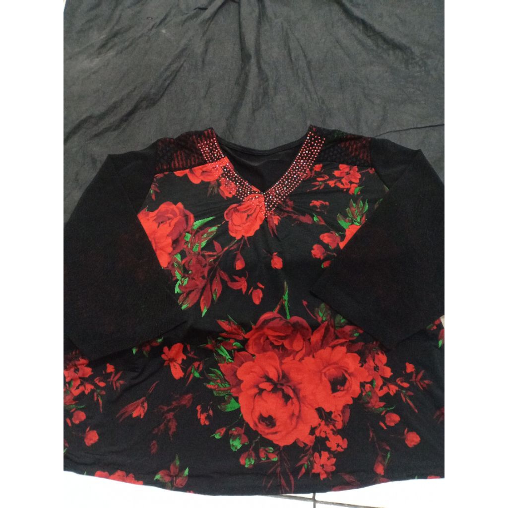 Blouse Bunga Merah PL