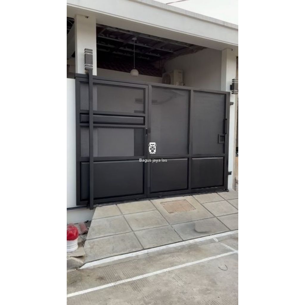 Pagar Besi Minimalis Modern - Pintu Untuk Gerbang Rumah Minimalis