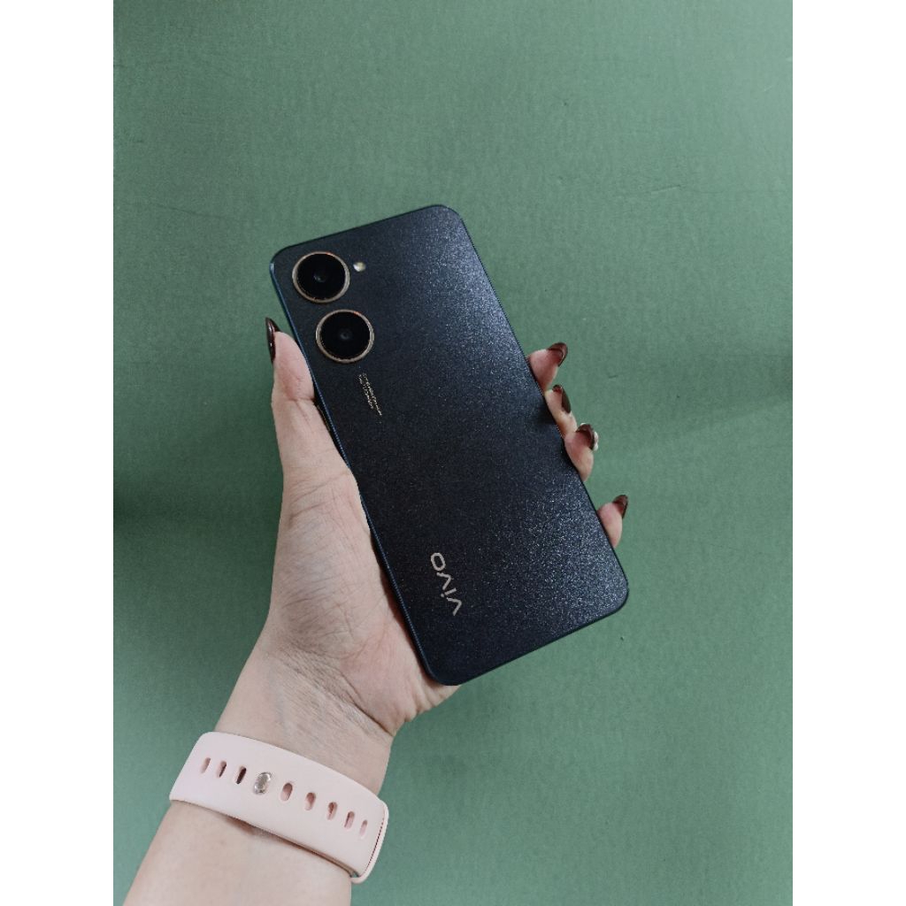 HP SECOND MULAI 1 JUTAAN VIVO Y03