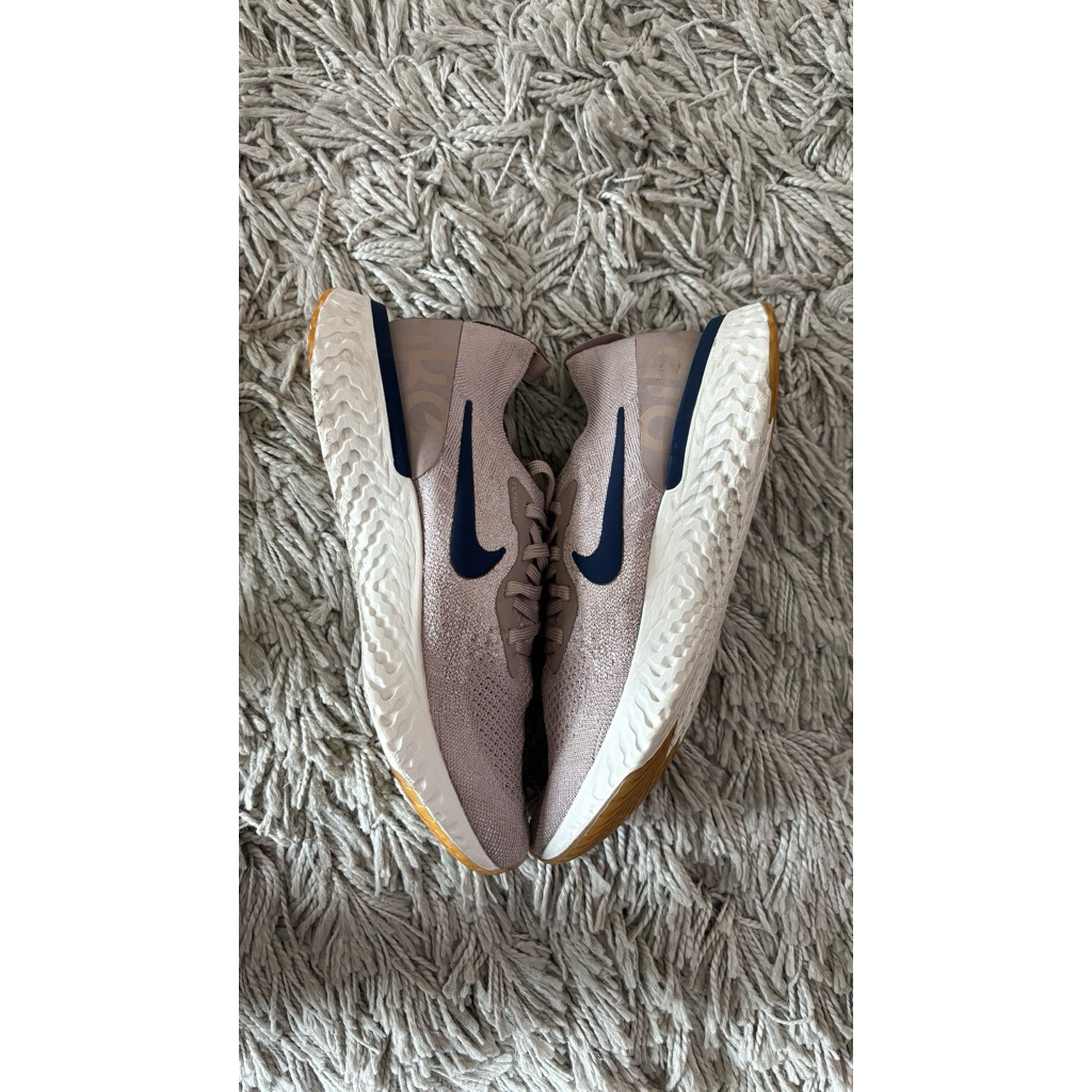 Nike EPIC REACT FLYKNIT