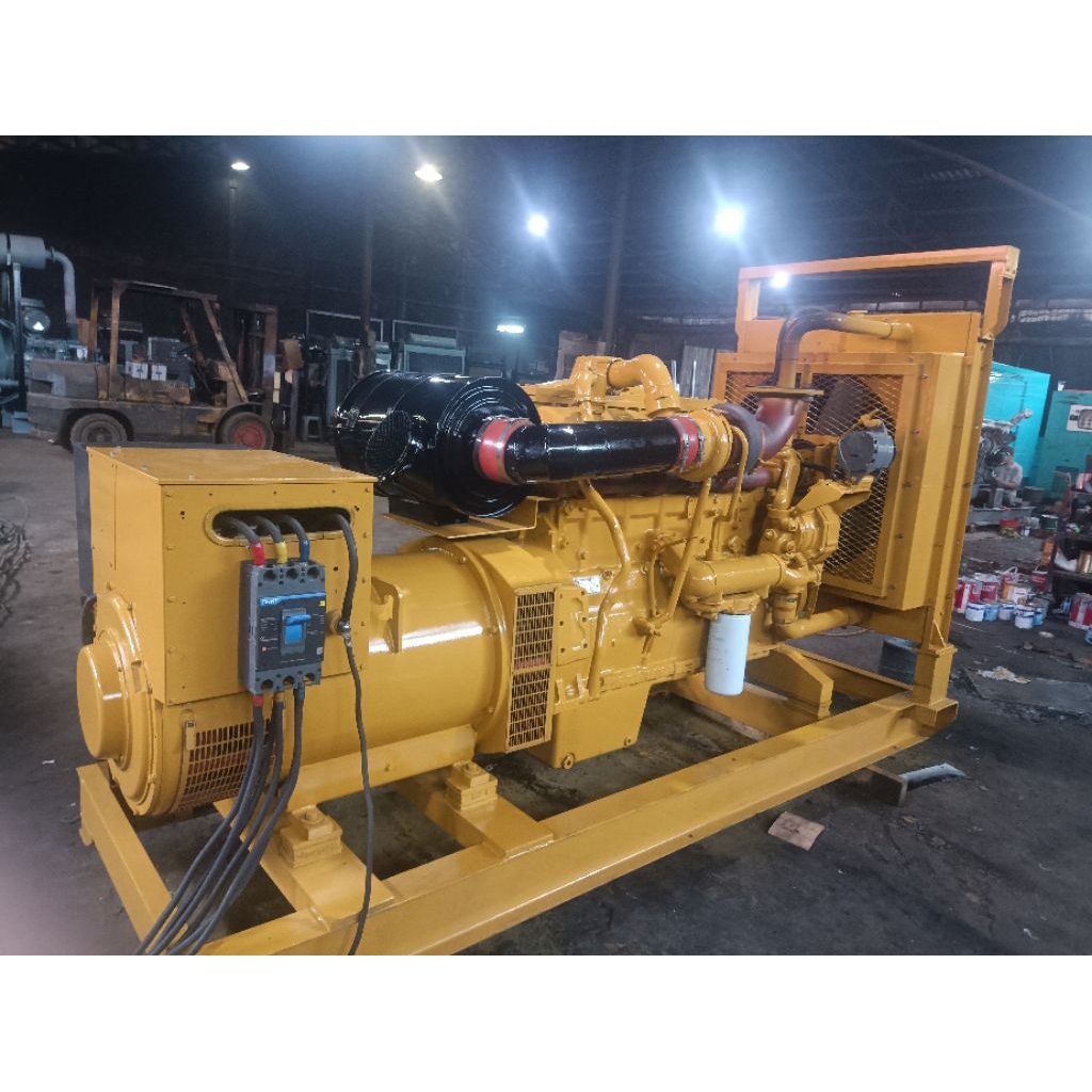 genset caterpillar 350 kva tipe open second bekas