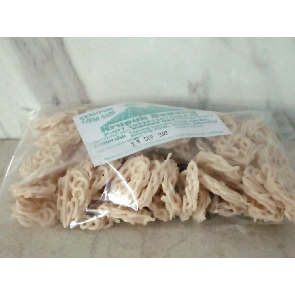 IWAKE SHOP: Krupuk Seblak krupuk bawang mentah mawar putih sidoarjo premium gurih dan nikmat