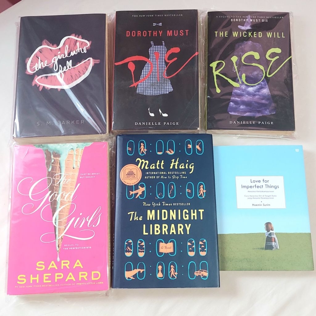 [READY STOCK] BUKU NOVEL PRELOVED ENGLISH INDONESIA LOVE FOR IMPERFECT THINGS THE MIDNIGHT LIBRARY T